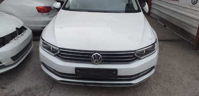 Volkswagen Passat 2015-2017 Çıkma Yedek Dolu Ön Tanpon